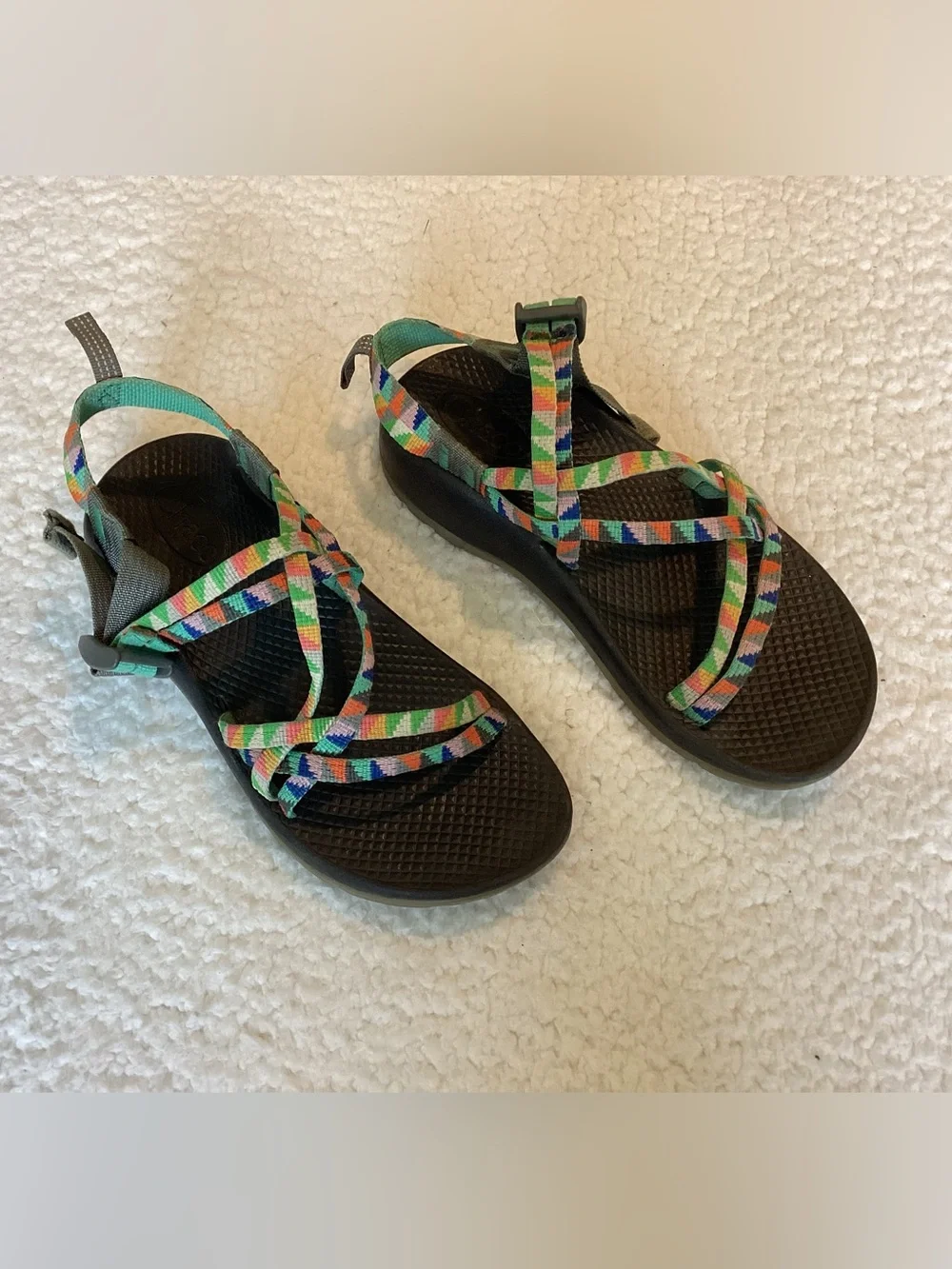 Chaco Kids Size 4 Colorful Strappy Hiking Sport Sandals Boho Outdoor